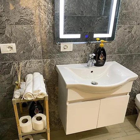 Buda Apartament * Berat