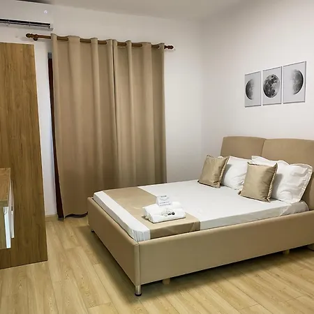 Buda Apartament