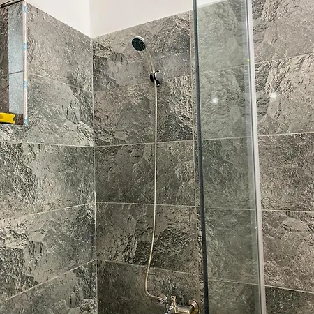 Buda Apartament Berat